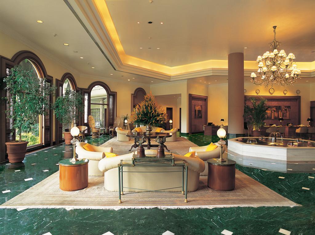 The Oberoi Bengaluru Hotel Exterior foto Lobby